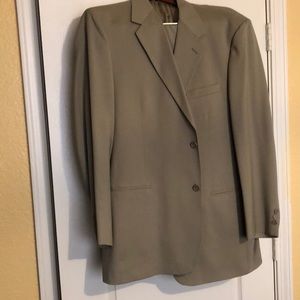 Resirva men’s made in Italy Suit